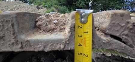 Korečková rýpadla 2000 Caterpillar 330 BL (7)