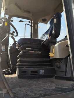 Pale Gommate 2006 Hitachi ZW 220 (13)