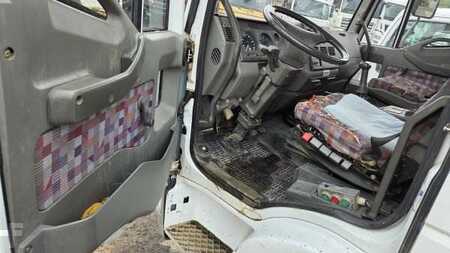 Egyéb 1991 Iveco 60.E14 intercooler (17)