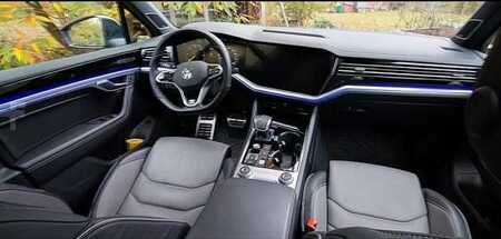 Ostatní 2023 Volkswagen (Volkswagen) 3.0 TDi R-line 4-motion (5)