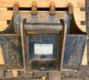 Minikaivinkoneet 2022 Komatsu PC 16 R-3HS (12)