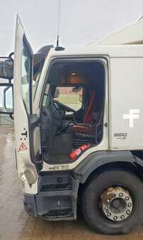 Sonstige 2008 Volvo FE320 (11)
