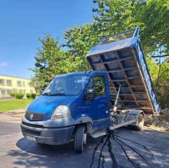 Outro 2008 Renault Mascott 130.65 (1)