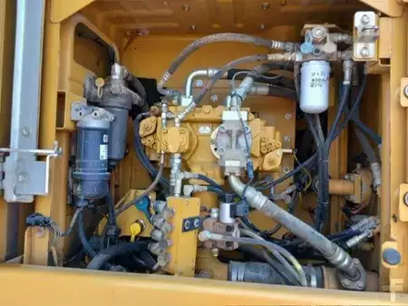 Koparki gąsienicowe 2013 Caterpillar 320E L (Long) (11)