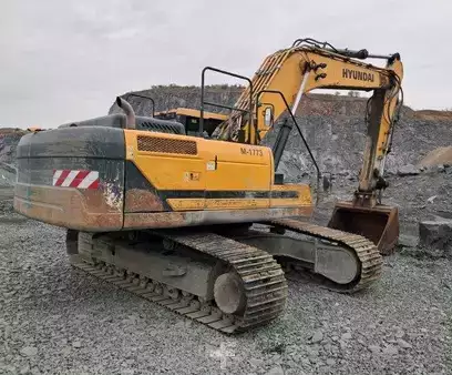 Escavadora de rastos 2018 Hyundai HX 300L (3)