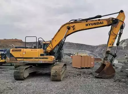 Escavadora de rastos 2018 Hyundai HX 300L (4)