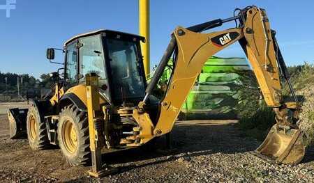 Starrer Baggerlader 2018 Caterpillar 444 F2 (3)