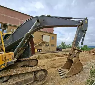 Excavadoras de cadenas 2009 Volvo EC 240 CL (6)