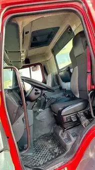 Ostatní 2000 Renault Premium 250 (20)