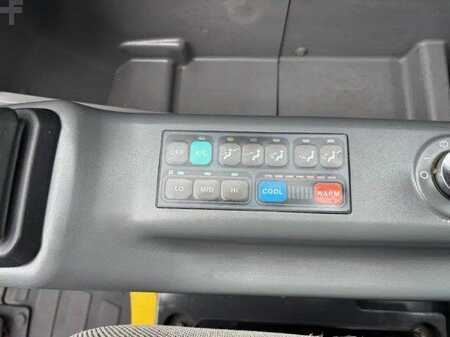 Wheel Excavators 2015 Doosan DX55WK (9)