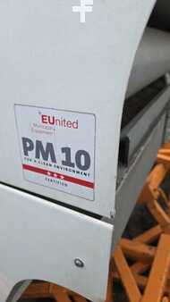 Annet 2014 Ausa B 200H (16)