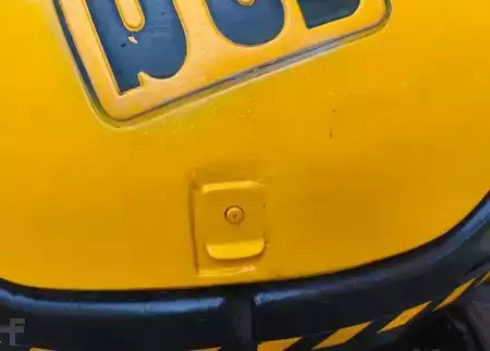 Minigraafmachines 2001 JCB 8060 (8)
