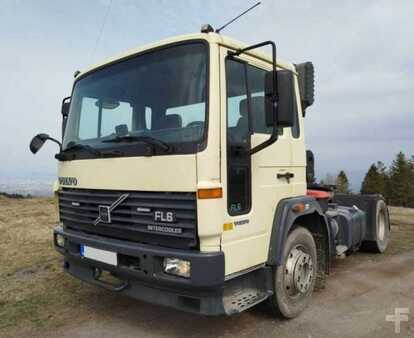 Egyéb 1999 Volvo FL6 (1)