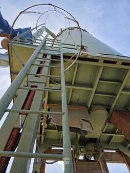 Ostatní 2000 [div] _JINÉ (CZ) DŘEVO TRUST (17)