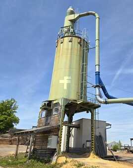 Ostatní 2000 [div] _JINÉ (CZ) DŘEVO TRUST (2)