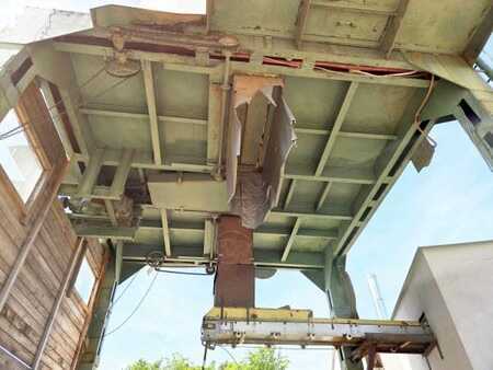 Ostatní 2000 [div] _JINÉ (CZ) DŘEVO TRUST (5)