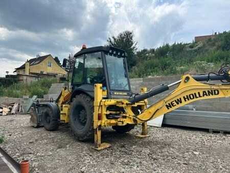 Koparko - Ładowarki sztywne 2018 New Holland Construction B100C (3)