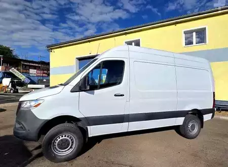 Sonstige 2024 Mercedes-Benz Sprinter CargoVan 3.0D 2500 (10)