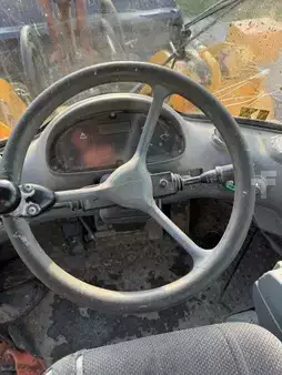 Kolové nakladače 2005 Volvo L150E (14)
