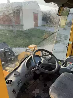 Kolové nakladače 2005 Volvo L150E (15)