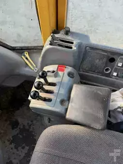 Kolové nakladače 2005 Volvo L150E (16)