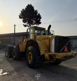 Kolové nakladače 2005 Volvo L150E (19)