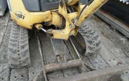 Minigraafmachines 2005 Komatsu PC 30 MR-2 (3)
