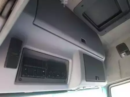 Egyéb 2004 Renault Premium 370.26 Route (17)