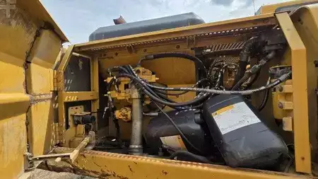 Hydraulic Excavators 1996 Caterpillar 325 LN (14)