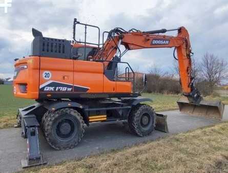 Mobilní bagry 2022 Doosan DX 170 W-7 (9)