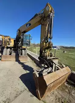 Koparki kołowe 2009 Caterpillar M 318 D (4)