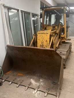 Miscelaneo 1987 Caterpillar 913 B (4)