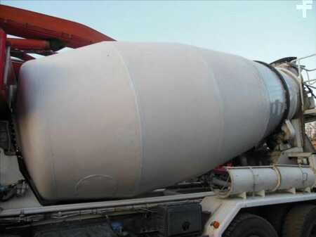 Lastbilmonterede betonpumper 2005 MAN TGA 35.410 +Sermac (10)