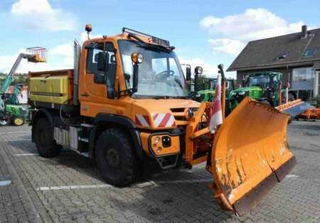 Miscelaneo 2014 Unimog U 318 (9)