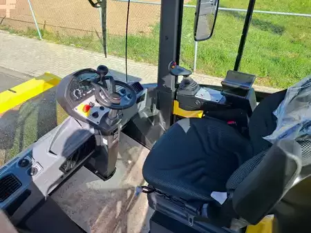 Walce  2026 BOMAG BW 213 D-5 PL | 2026 (11)