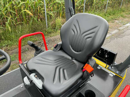 Dumpere 2022 Wacker Neuson DW30 (12)