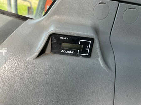 Mobil grävmaskin 2017 Doosan DX165W-5 (21)
