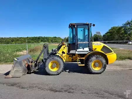 Kerekes rakodó 2014 New Holland Construction W 60 B TC | 2014 (4)