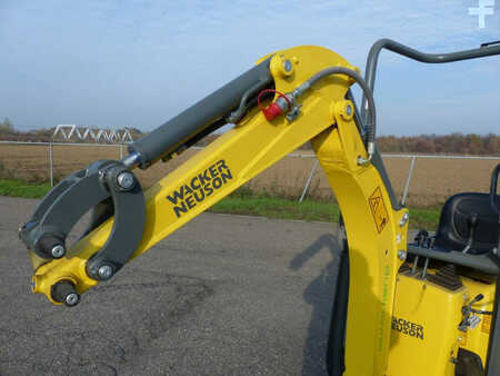 Mini kotrógép 2022 Wacker Neuson 803 (6)