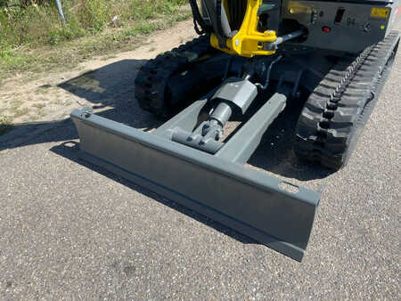 Mini kotrógép 2022 Wacker Neuson ET35 (10)