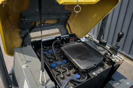 Zalomené klouby-dampry  2022 Wacker Neuson DW 15 E | DEMO 2022 (10)