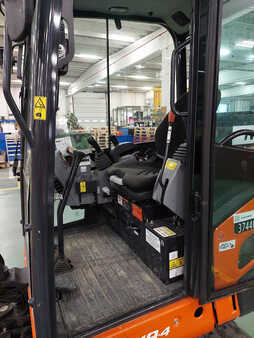 Mini-koparki 2022 Kubota KX019-4 GL (4)
