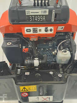 Mini-wywrotki 2022 Kubota KC110HR-4 (10)