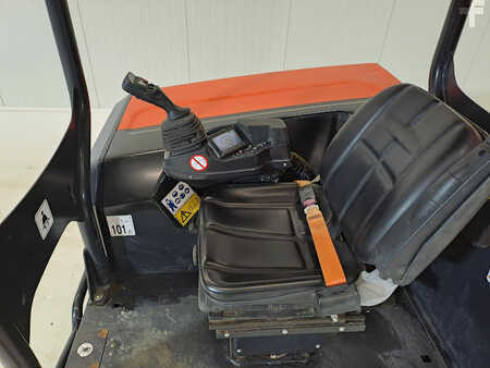 Mini-wywrotki 2022 Kubota KC300HR-5 (11)