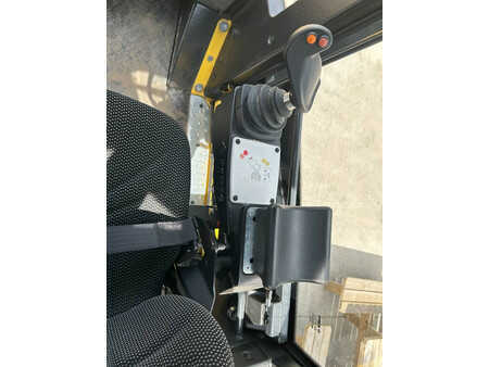 Compactador monocilíndrico 2023 BOMAG BW 177 D-5 (12)