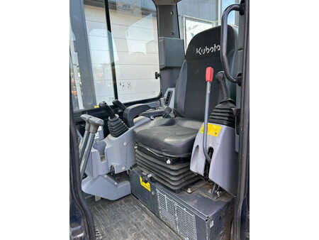 Mini-koparki 2022 Kubota U 36-4 (16)