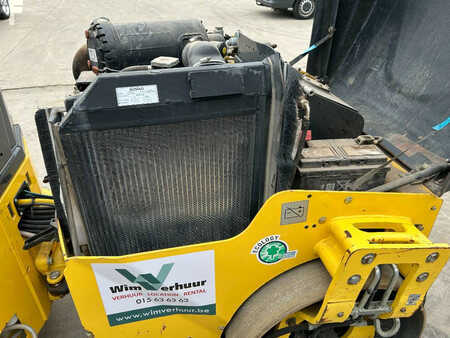 Tandemruller 2020 BOMAG BW 120 AD-5 (10)