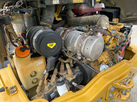 Cargadoras de ruedas 2022 Caterpillar 906 (17)