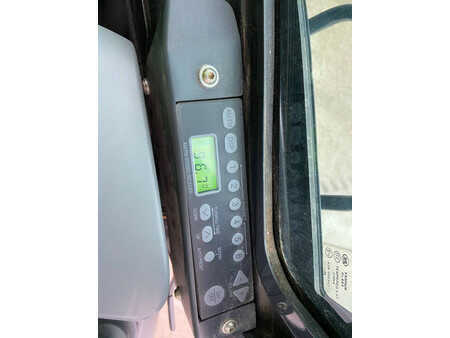 Minigraver 2022 Hitachi ZX 33 U-6 (16)