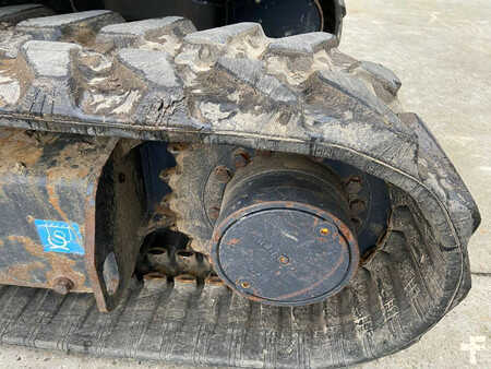 Minigraver 2022 Hitachi ZX 33 U-6 (17)